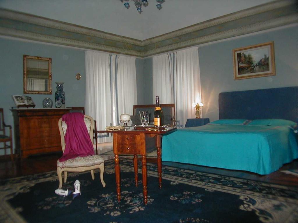 Torre Dei Frati Bed & Breakfast Fossano Chambre photo