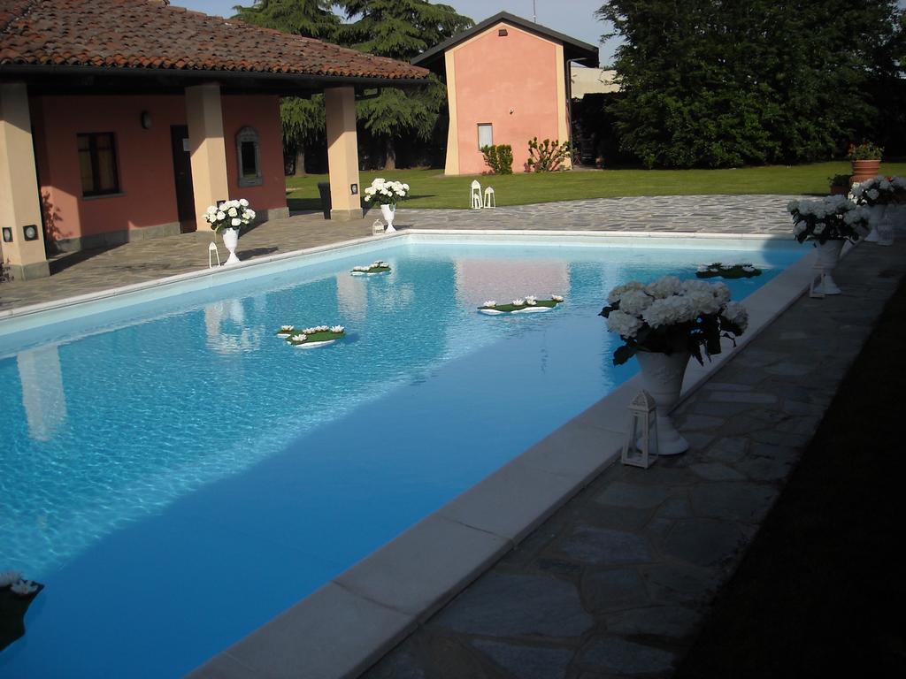 Torre Dei Frati Bed & Breakfast Fossano Extérieur photo