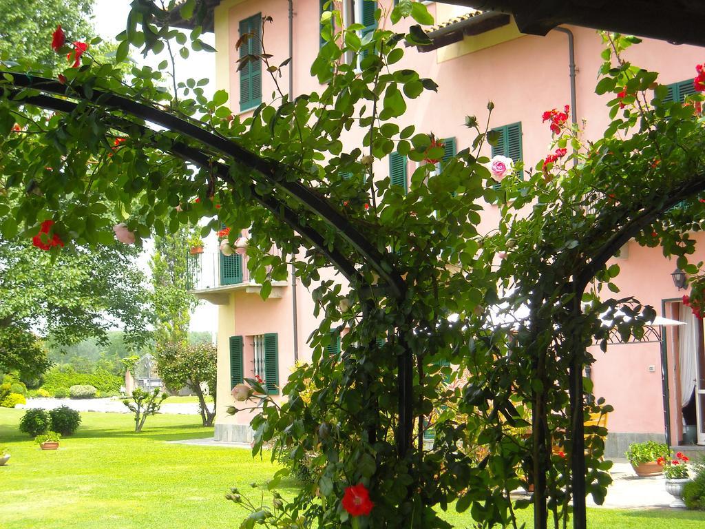 Torre Dei Frati Bed & Breakfast Fossano Extérieur photo