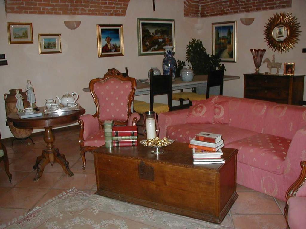 Torre Dei Frati Bed & Breakfast Fossano Extérieur photo